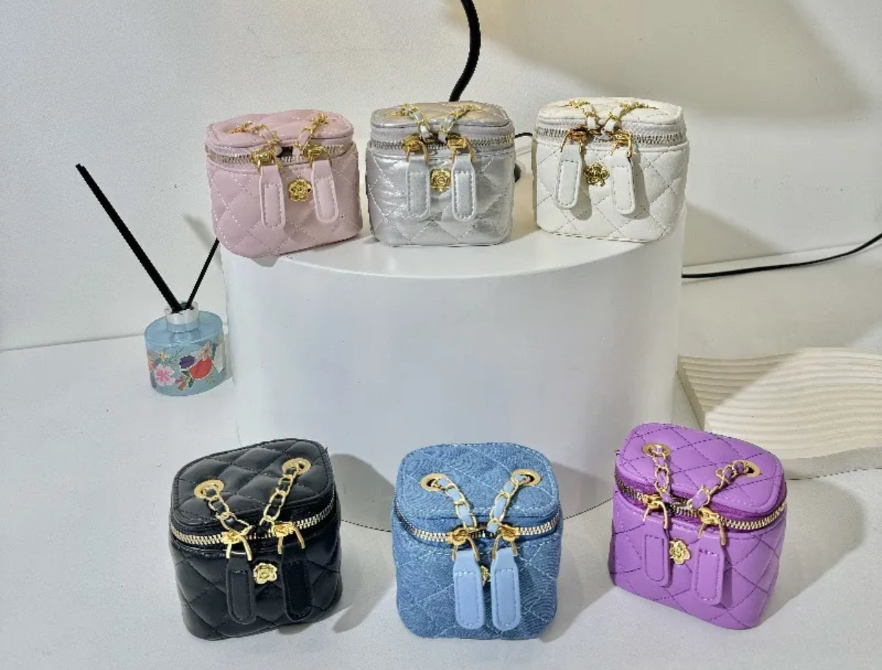Mini Crossbody Sling Box Bag (PRE ORDER)